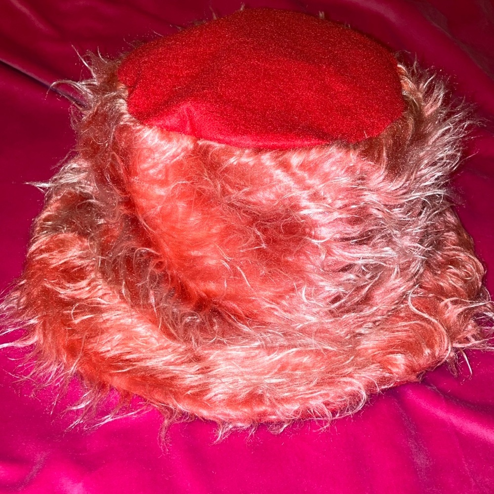 Kids Furry Pink Bucket Hat